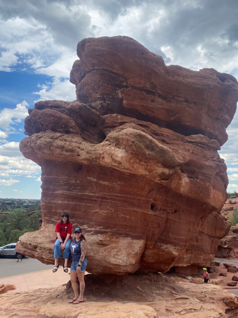 road trip garden of the gods balance rock