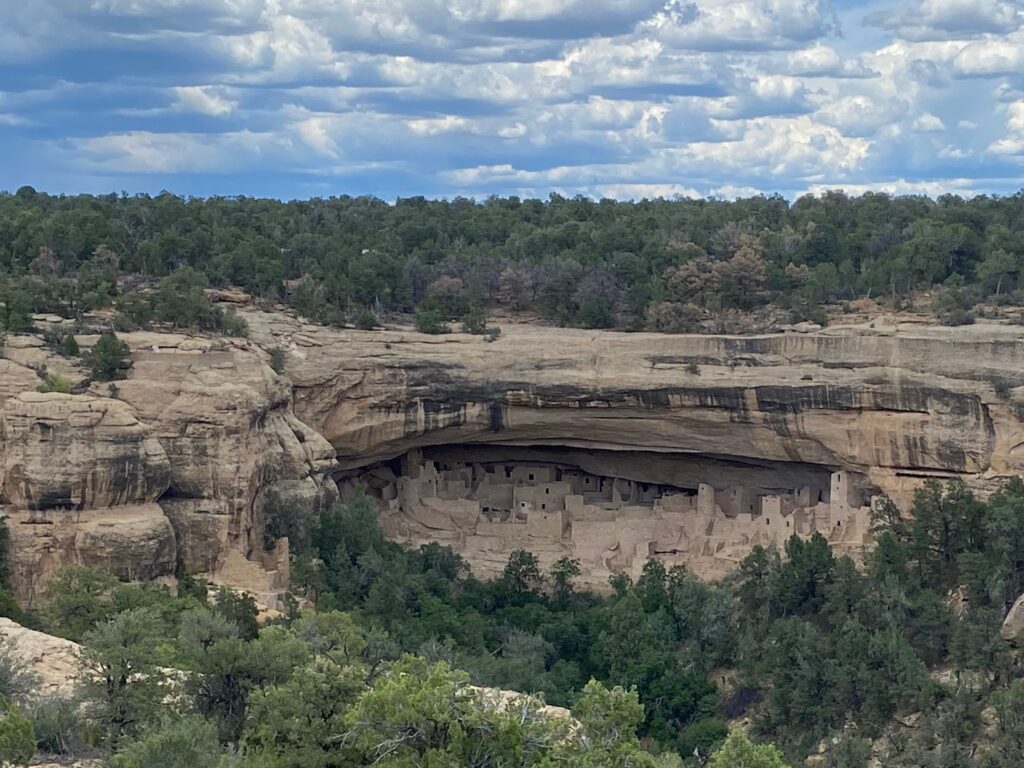 Road Trip cliff dwelling